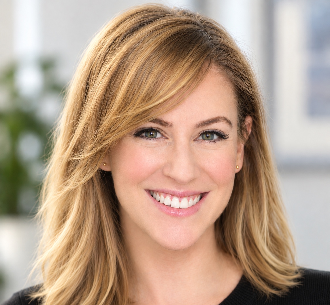 Headshot of Michelle Cohlan